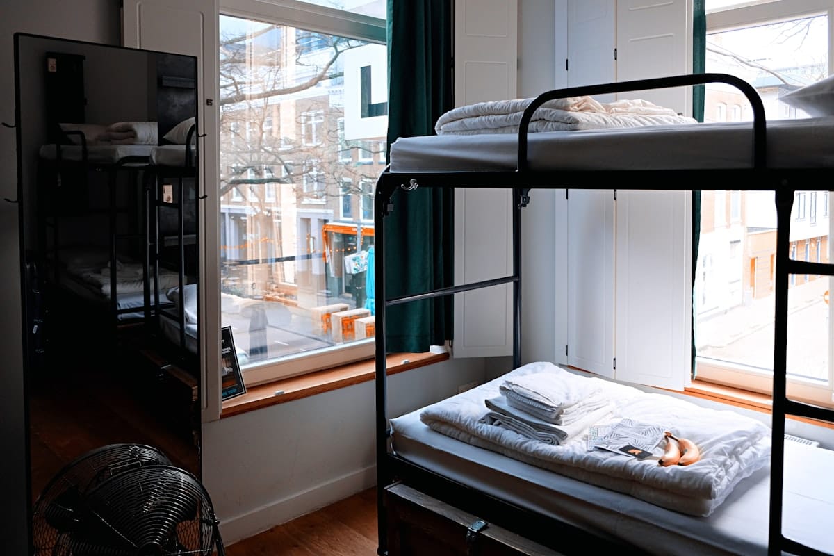 PG / Co-living, DLF Phase 4