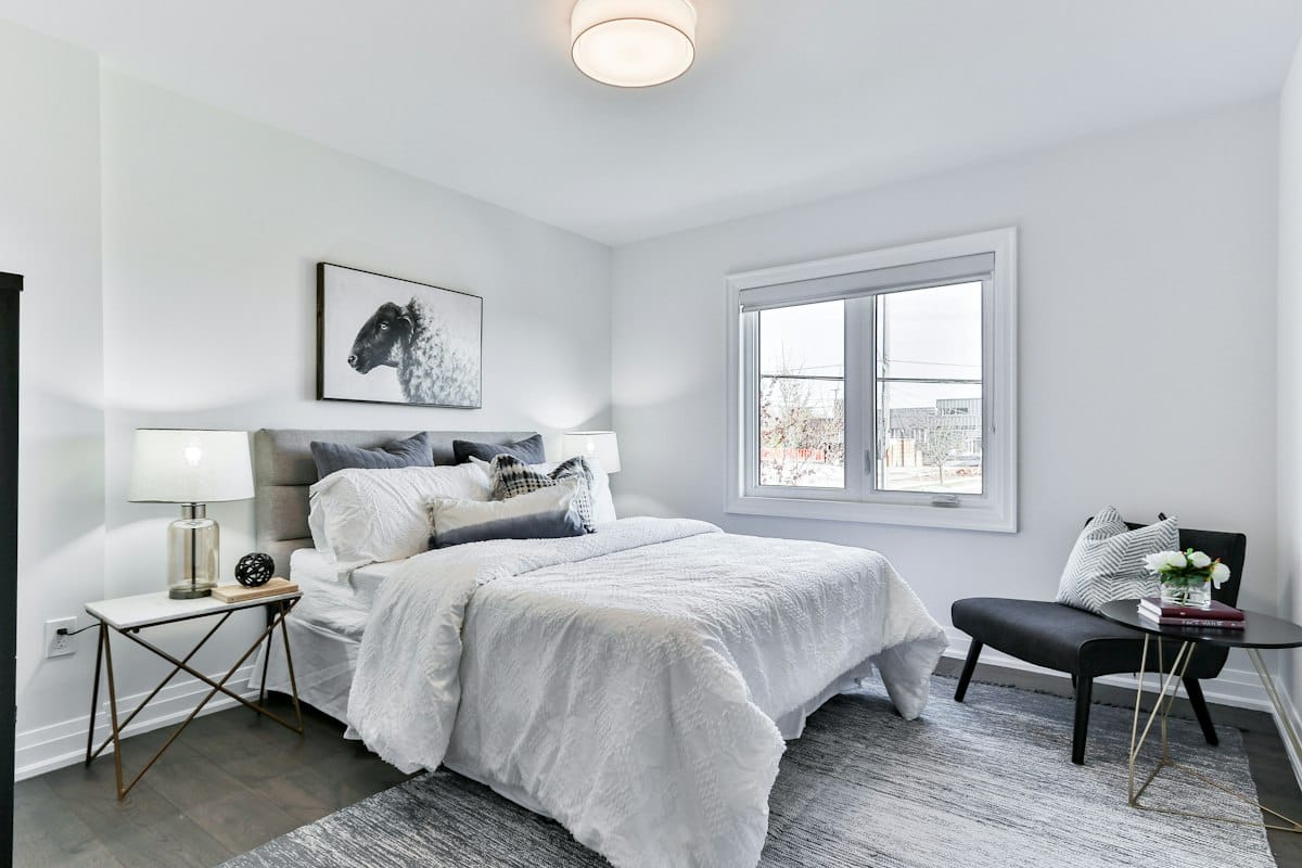 PG / Co-living, DLF Phase 4